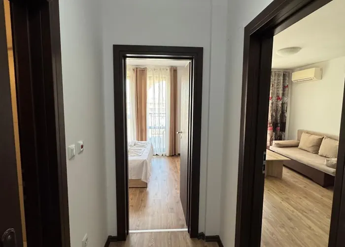 Vp Morski Briag Апартамент Свети Влас